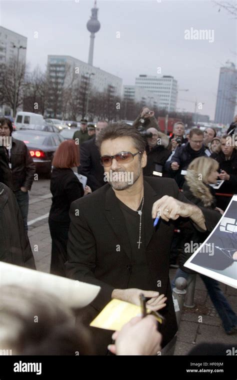 Berlin Germany 16th Feb 2005 Dpa British Pop Singer George Michael Arrives For The