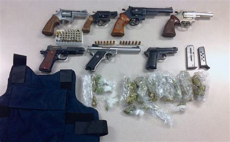 Boston Police Seize Nine Illegal Guns Arrest Five The Boston Globe