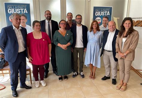 Presentazione Liste M S Presenti Fra Gli Altri I Capilista Luca Sut E