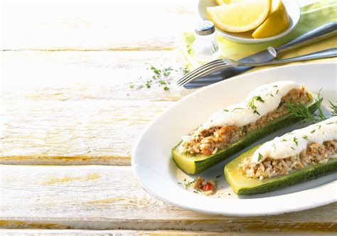 Zucchini Mit Reis Hackfleischf Llung Rezept Eat Smarter