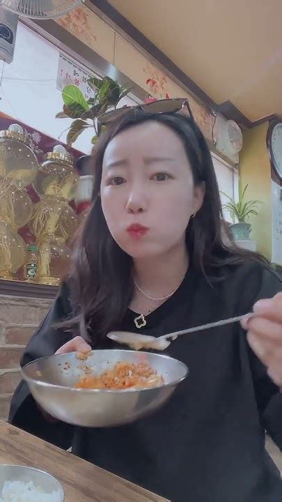 동태찌개 끓는동안 비빔밥으로 밥 한사발 먼저 순삭 🍚 Youtube