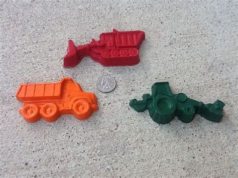 Set of 6 Construction Truck Building Crayons by ColorificCrayons, $6.25 ...