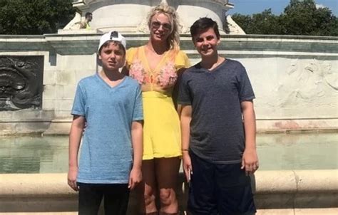 Ex Marido De Britney Spears Diz Que Filhos Decidiram Se Afastar Da