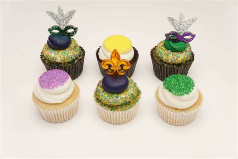 Mardi Gras Cupcakes