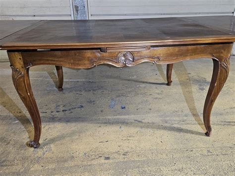 Table De Salle A Manger Style LOUIS XV Classique Marron Bois