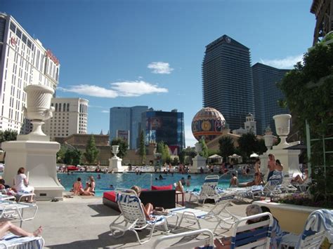 The pool area at Paris Las Vegas | Las vegas pool, Paris las vegas, Hot ...