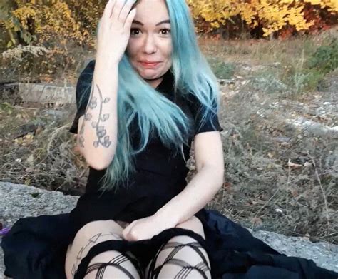 She Was Embarrassed 1 Nude Pics XHamster