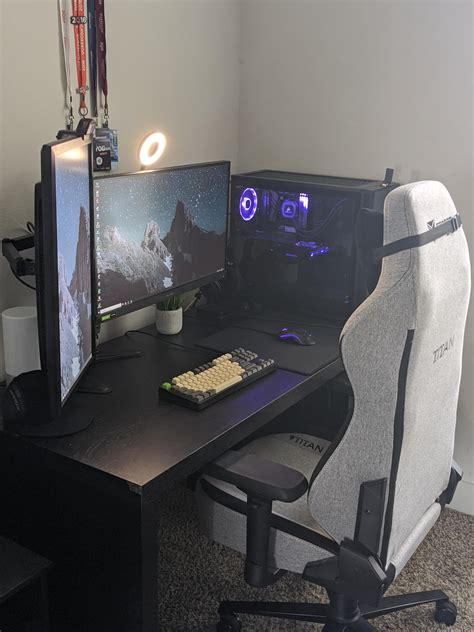 Simple Small Gaming Desk Setup For Streamer | Room Setup and Ideas