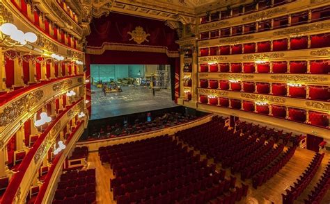 La Scala de Milán Disfruta de la Ópera y el teatro con Google Grupo