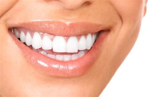 The Best Ways To Whiten Your Teeth Now