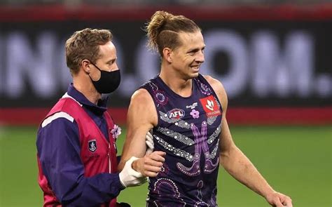 Nat Fyfe: Injury| Family| Brother| Salary| Hair| Number - sportsjone