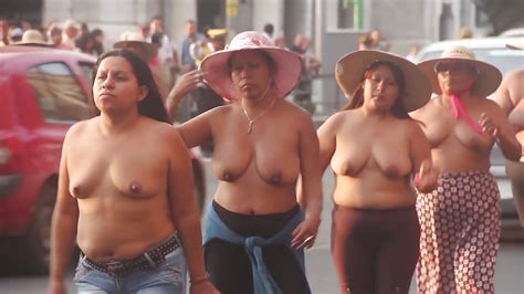 Latina Protest Photo X Vid