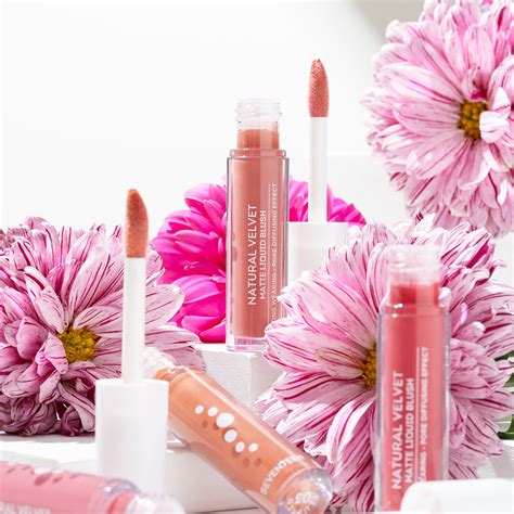 The Art of Beauty | Seventeen Cosmetics