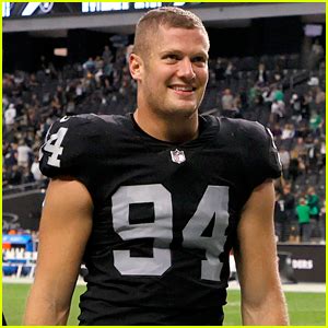 Carl Nassib Nfls First Openly Gay Player Retires From Football