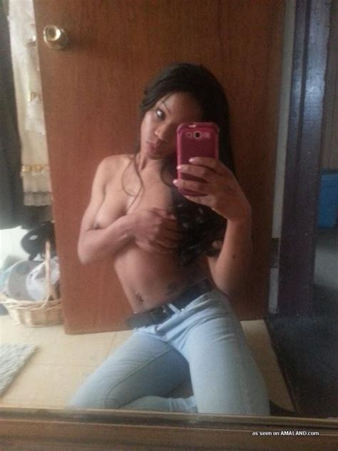 Honey Showing Off Her Hot Curves While Camwhoring Porn Pictures XXX Photos Sex Images 3108281