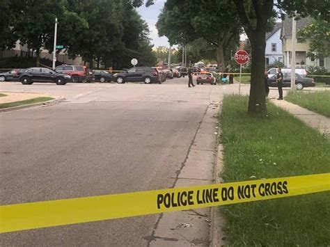 Milwaukee Police Officer Killed In Shooting Suspect Arrested