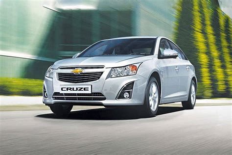 Chevrolet Cruze Interior & Exterior Images - Cruze Pictures