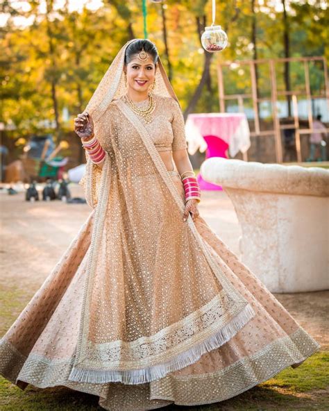 Golden Lehenga Blouse Designs Which Make Your Bridal Attire Shine