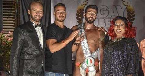 Antonio Veneziani Confermato Tra Le Polemiche Il Gay Pi Bello D Italia Gay It