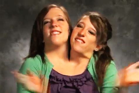 Conjoined Twins Abby and Brittany Hensel Seem to Respond to Marriage ...