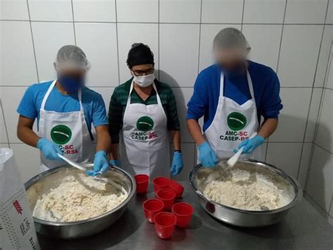 Adolescentes Do Casep Rio Do Sul Colocam A M O Na Massa No Curso De