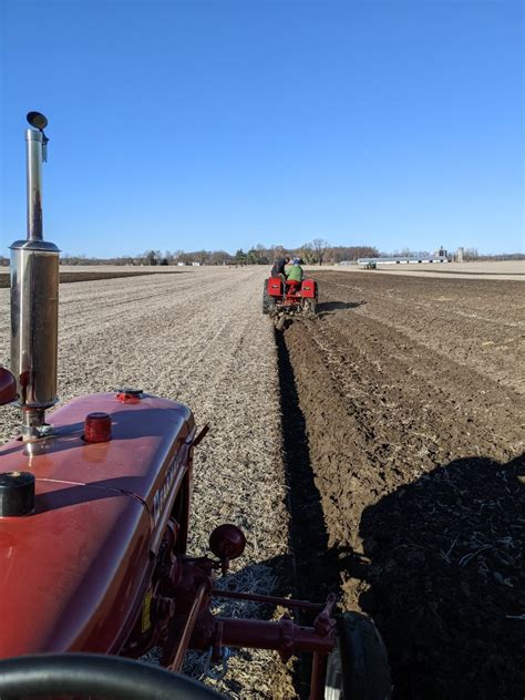 2023 friends and family plow day - General Chat - Red Power Magazine ...