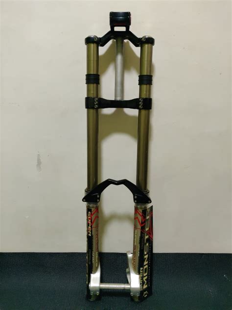 Marzocchi Super Monster T Suspension Sports Equipment Bicycles