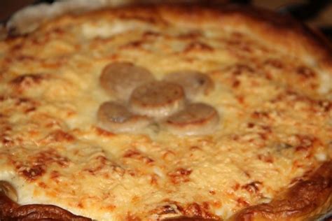 Tarte Feuilletee Aux Boudins Blancs Sauce Bechamel Aux Champignons