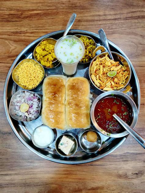 Balaji Special Misal House Pune