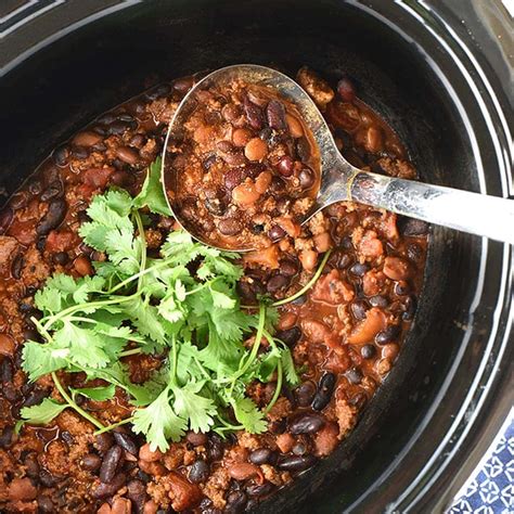 Slow Cooker Beefy Three Bean Chili Yellow Bliss Road