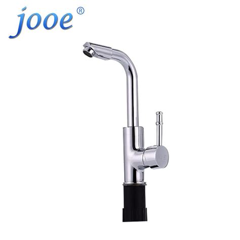 Jooe Modern Brass Kitchen Faucet Hot And Cold Water Mixer Tap Deck Mounted Kitchen Sink Faucet