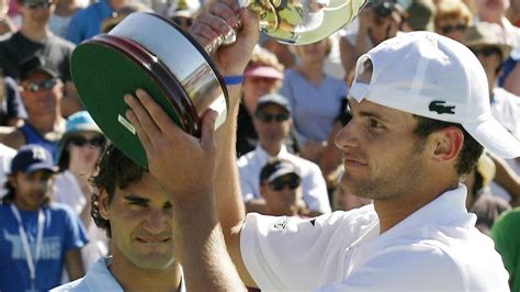 Roddick stuns Federer - Eurosport