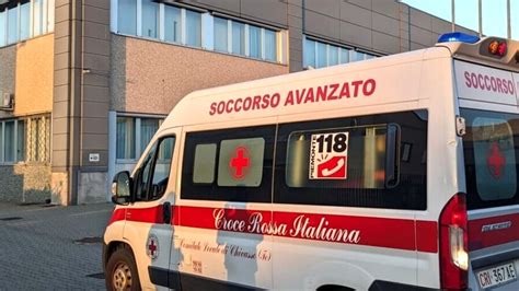 Tragedia In Fabbrica A Chivasso Torino Operaio Muore Schiacciato