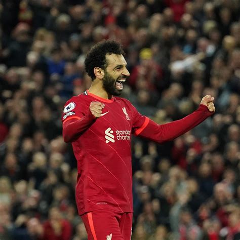 Transfer News Mohamed Salah Signs New Long Term Liverpool Contract