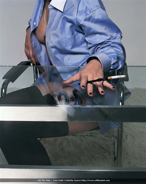 Pink Nude And Sexy 105 Pics Bonus Videos Celeb Stalker