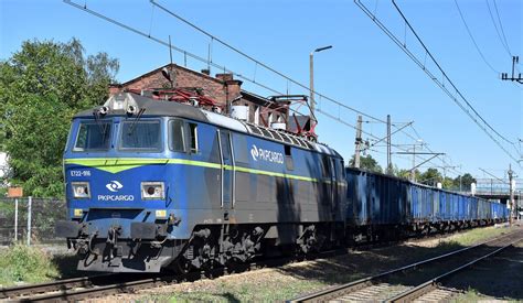 PKP Cargo S A Warszawa Mit Ihrer ET22 916 NVR 91 51 3 150 281 6