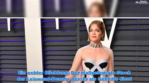 Nach Ihrer MS Diagnose Selma Blair Mit Gehstock Bei Oscars Aktuelle