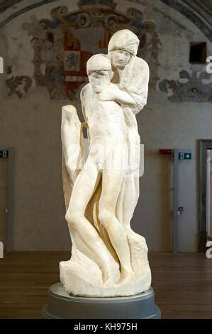 La Piet Rondanini Statua Di Michelangelo Buonarroti Scultore Museo Di