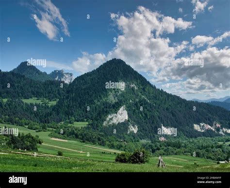 Three Crowns Peak Trzy Korony Peak Pieniny Mountains Wild Nature