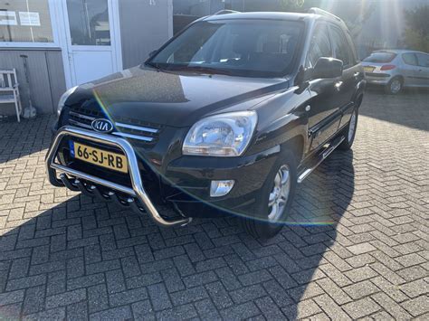 Kia Sportage 2004 2010 Sidebars Sidesteps Met Steps Best Carstyling