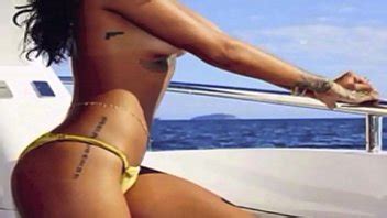 Famous Nude Spankbang