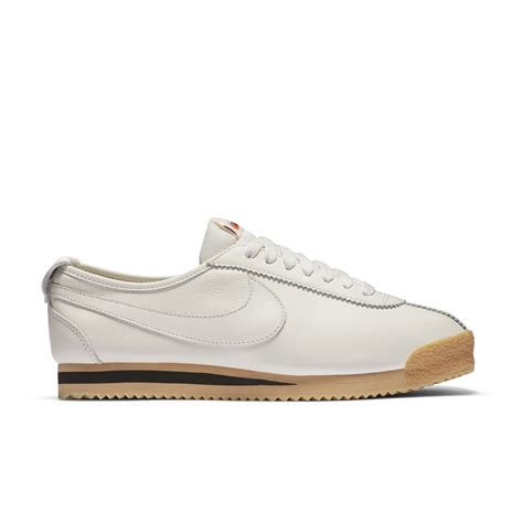 Nike Leather Cortez 72 Womens Shoe In White Lyst