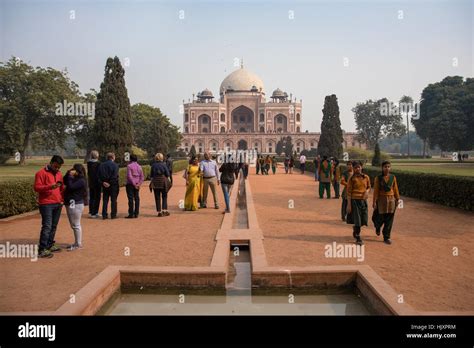 Humayun S Tomb Grave Hi Res Stock Photography And Images Alamy