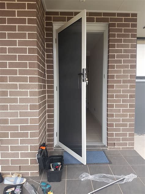 SECURITY DOORS SUTHERLAND FLYSCREENS 0451 001 060