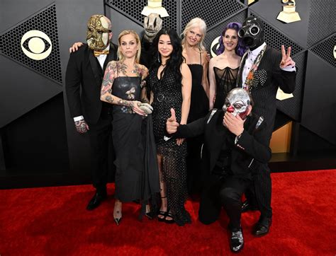 Slipknot Filha Do Malogrado Paul Gray Foi Aos Grammys A Banda Do