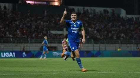 Nick Kuipers Siap Tandem Dengan Bek Baru Persib Bandung