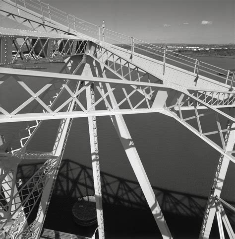 Outer Bridge Crossing | Dave Frieder Photography, Photographer