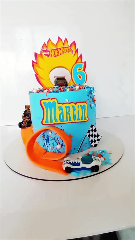 Torta Hot Wheels Torta De Hot Wheels Dulce De Leche Dulces