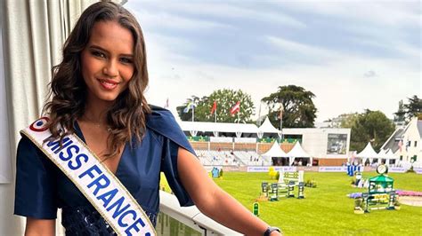 Indira Ampiot son message à sa successeure Miss France 2024