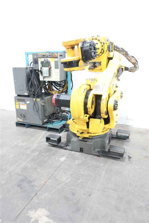 Fanuc S 430iw Robot W Rj3 Controller Cables And Pendant 200kg 480v Ac